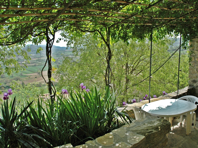 CAL XECO Per dues persones, ideal per desconnectar, als peus del Castell